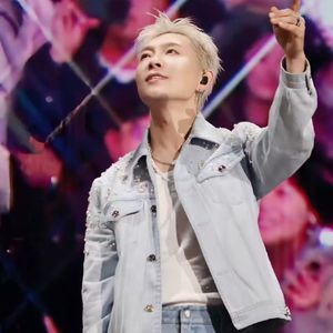 174美女极品粉嫩美鲍
